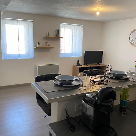 La Batisse De Chabot N°8 Daire Montluçon Dış mekan fotoğraf