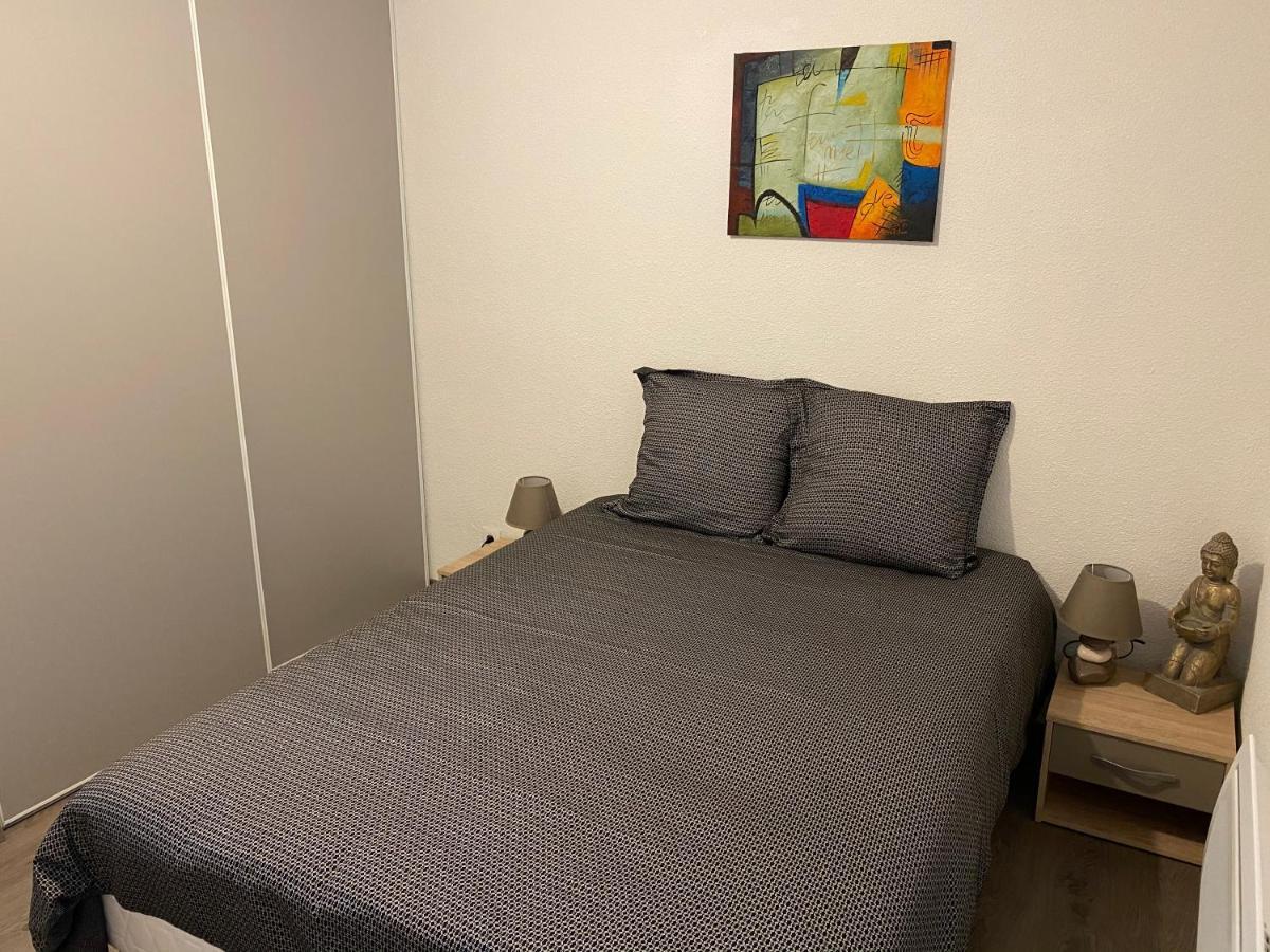 La Batisse De Chabot N°8 Daire Montluçon Dış mekan fotoğraf